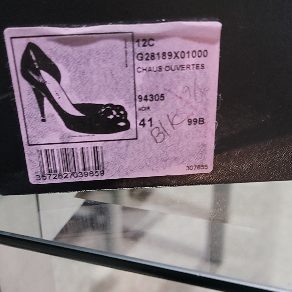 CHANEL Black Leather Camellia Peep-Toe Pumps - Picture 10 of 13